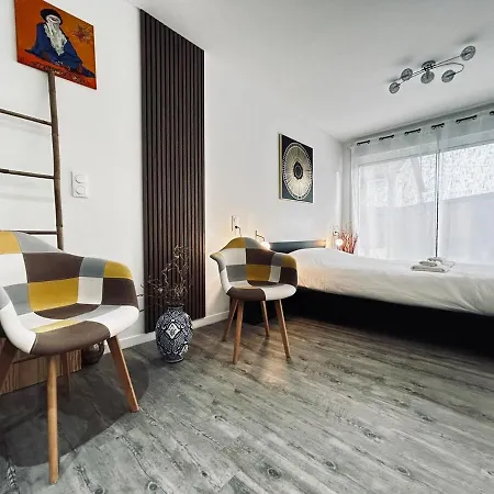 Apartment La Detente Marocaine Jacuzzi Et Terrasse Reims